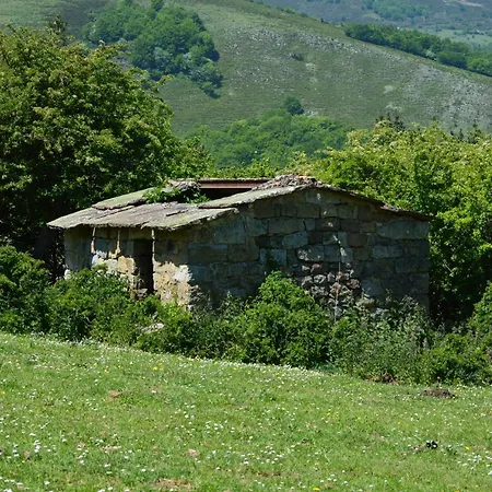 Casucas La Guariza Casa de Férias Fontibre