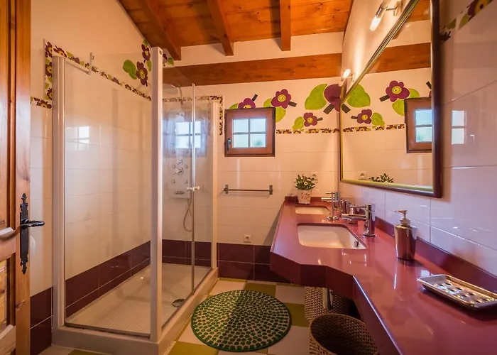 Casucas La Guariza Holiday home